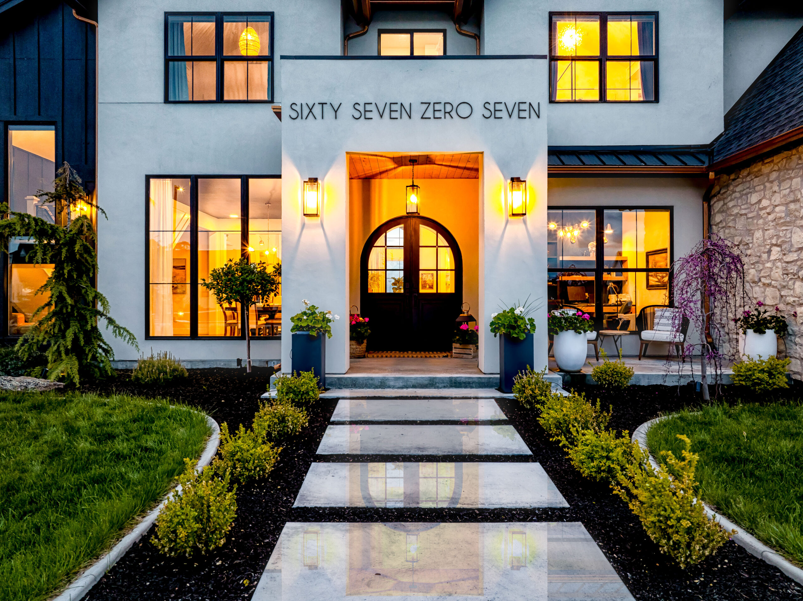 Luxury Idaho custom home exterior